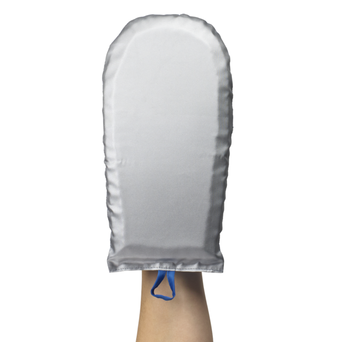 CompleteCARE™ Protective Garment Steaming Mitt image number 2