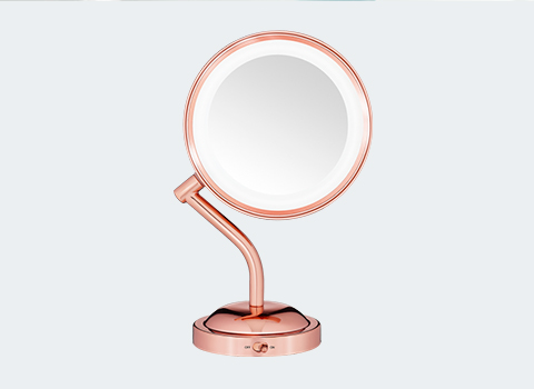 A Magnifying Mirror is the Perfect Makeup Mirror